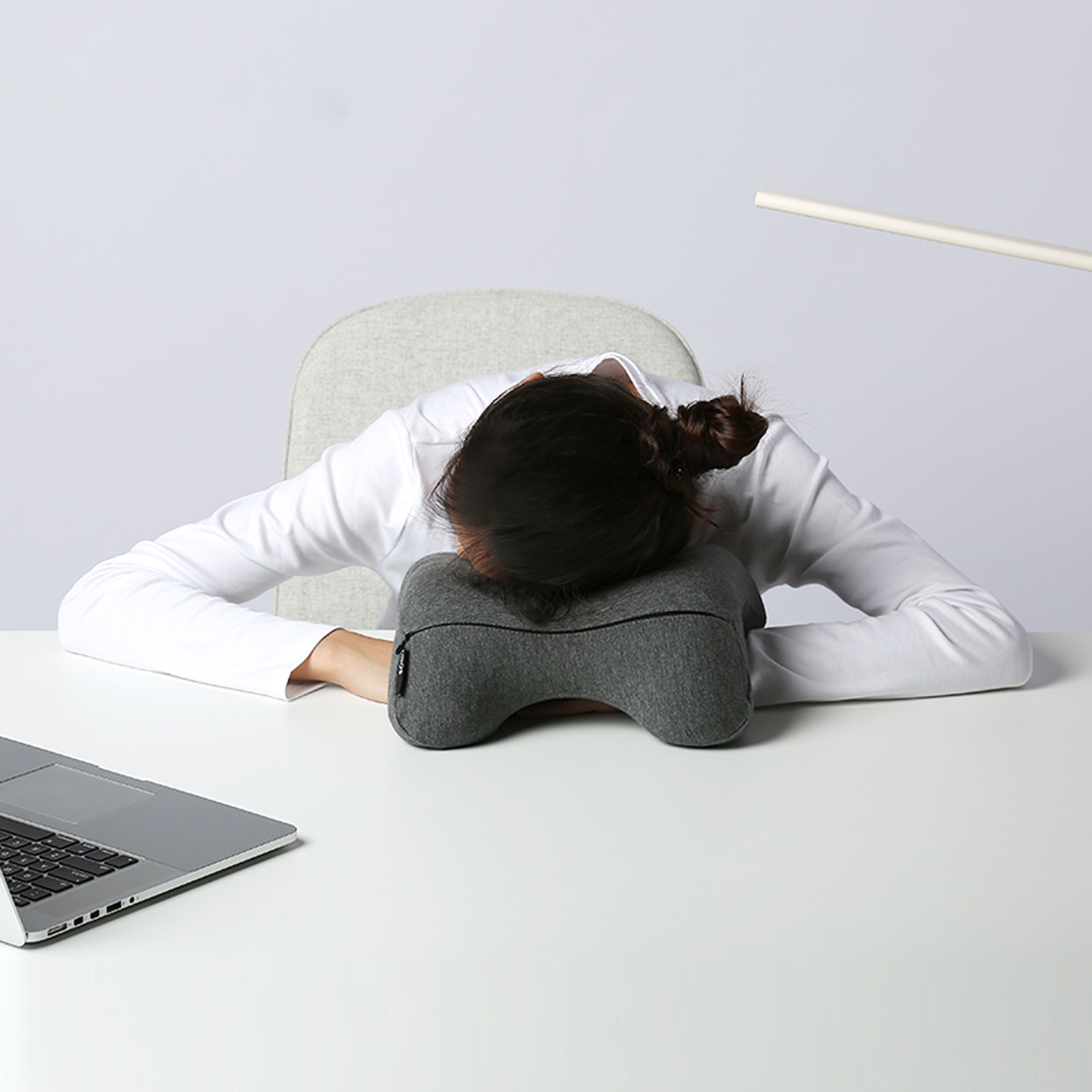 Body Koala Universal Nap Pillow